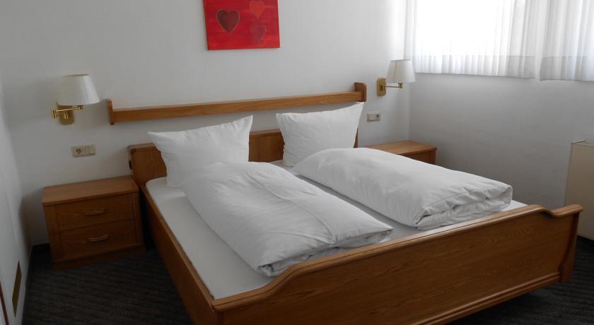 וויטן Hotel Specht חדר תמונה