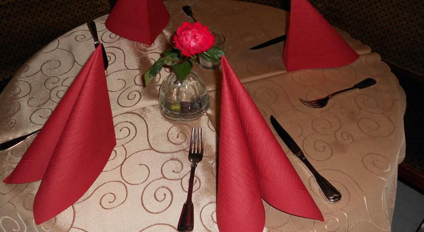 וויטן Hotel Specht מראה חיצוני תמונה